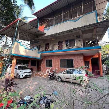 Patil Homestay Alībāg Exteriör bild