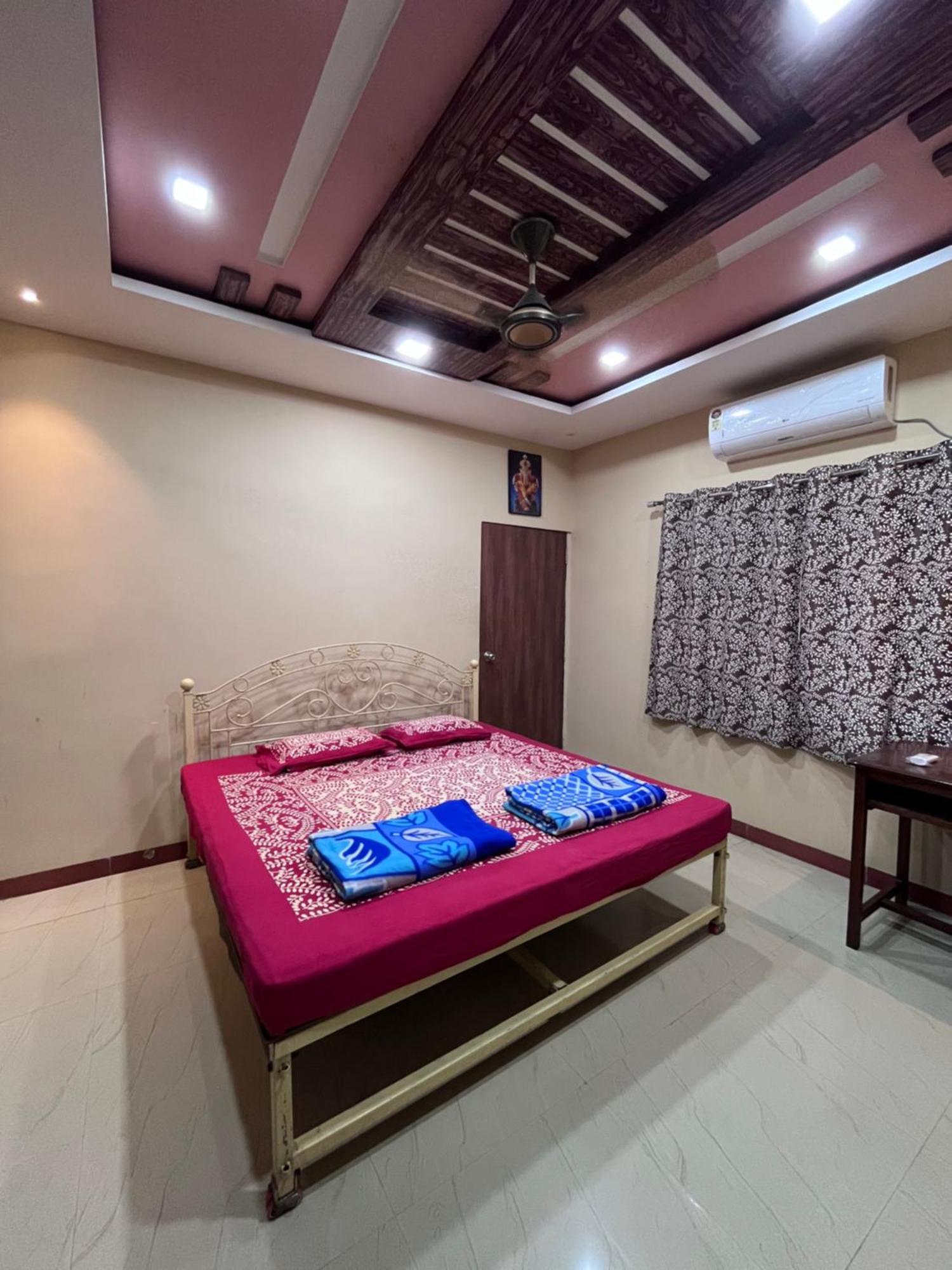 Patil Homestay Alībāg Exteriör bild